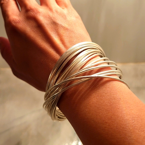 Silpada 925 Sterling Silver 21 Bangle Salute Bracelet Intertwined - Picture 1 of 8